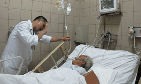 Số ca ngộ độc rượu methanol gia tăng: Đừng chết chỉ vì thiếu hiểu biết