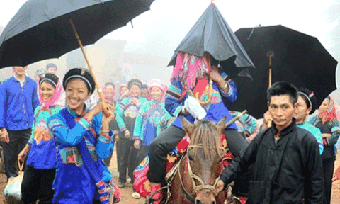 Tục lệ cưới xin của người Phù Lá 