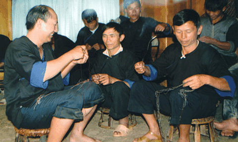 Độc đáo nghi lễ Zù Su nơi “sóng vàng” 