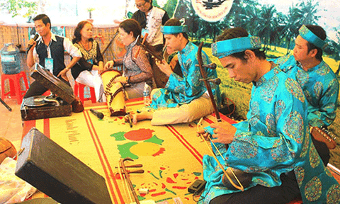 Phát huy giá trị nghệ thuật đờn ca tài tử ở Vĩnh Long