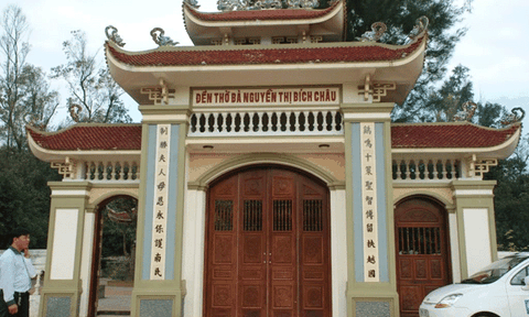 Đền thờ Chế Thắng phu nhân Nguyễn Thị Bích Châu