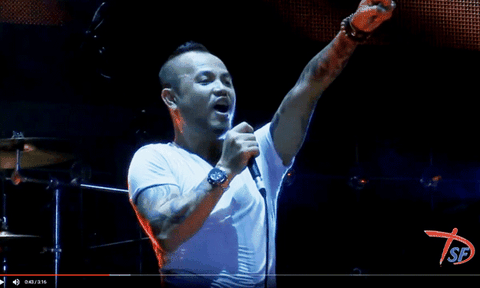 Hé lộ những hình ảnh xúc động trong phim tài liệu về rocker Trần Lập 