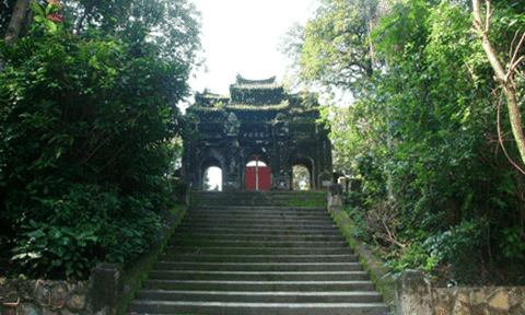 Khám phá những kì bí về giếng cổ ở chùa Báo Quốc