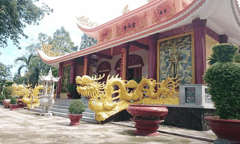 Chùa Nổi: Điểm du lịch tâm linh