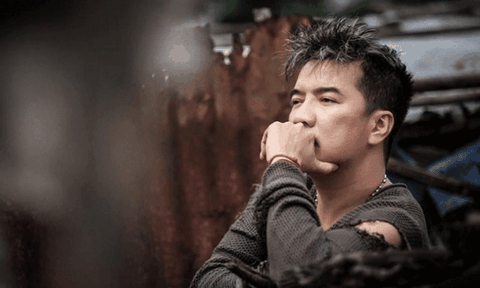 Đàm Vĩnh Hưng: Bản lĩnh mới dám chơi tay đôi với đòi nợ thuê