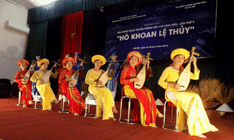 Hò khoan Lệ Thủy ngân vang trong lòng Hà Nội
