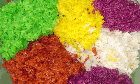 Triết lý sống trong món xôi ngũ sắc Mường Lò