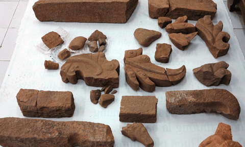 Quảng Ngãi: Phát hiện nhiều hiện vật văn hóa Chăm tại núi Thiên Bút