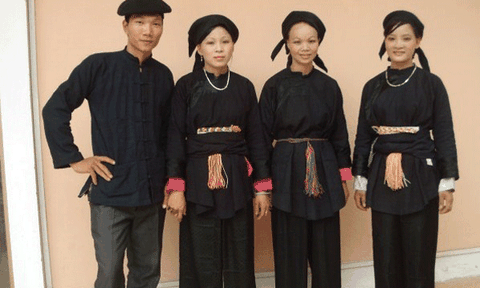 Giản dị trang phục của người Nùng An