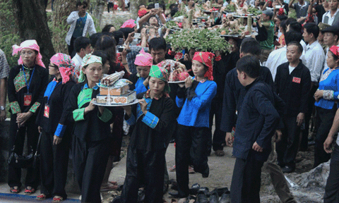 Bảo tồn, phát huy các giá trị văn hóa truyền thống Chợ tình Khâu Vai