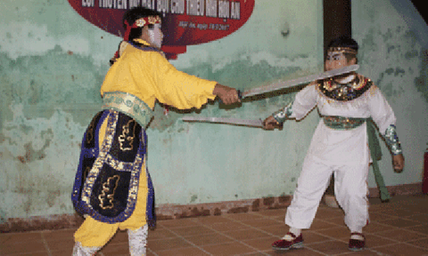 Dạy hát bội cho thiếu nhi Hội An: Khơi lại ngọn lửa tuồng 