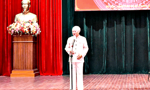 Nghệ sĩ gần 2.000 lần đóng vai Bác Hồ