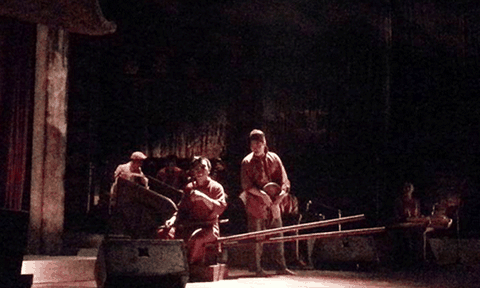 NSND Nguyễn Hoàng Tuấn: Nghệ thuật không có ranh giới sang - hèn