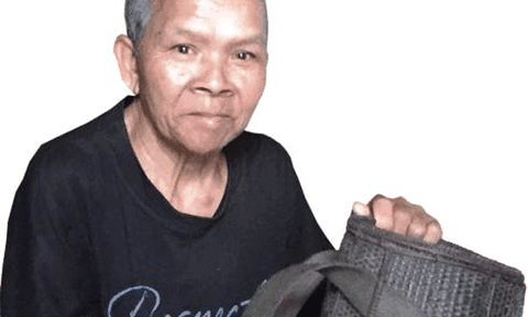 Người cuối cùng mang họ A Ngang