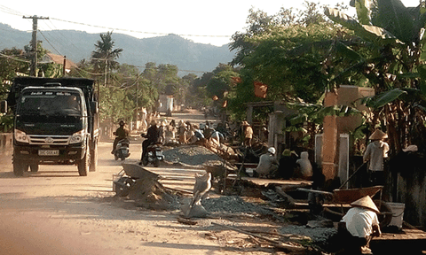 Cẩm Hưng đẩy nhanh tiến độ xây dựng nông thôn mới vào năm 2017