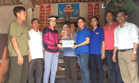 Đoàn TNCS Hồ Chí Minh xã Vĩnh Thành tình nguyện vì cuộc sống cộng đồng