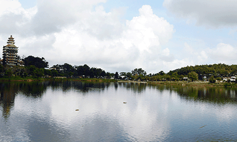 Lên núi Cấm mùa hành hương