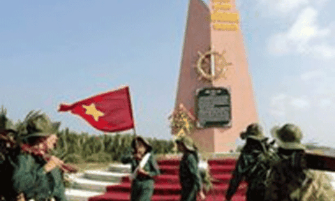 Phục dựng di tích trên đường Hồ Chí Minh