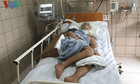 Nhiều người bệnh nặng xin về nhà chờ chết vì không có BHYT