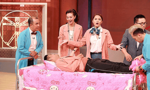 Biết game show có "rác" vẫn lao vào 