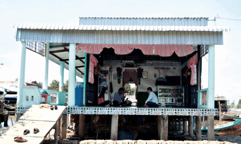 Độc đáo những ngôi nhà không cửa