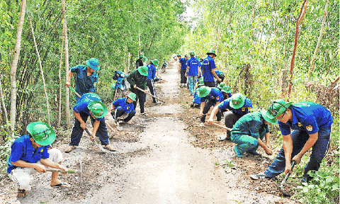 Xây dựng và phát triển văn hóa: Con người là “gốc”