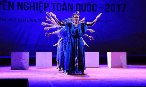 16 diễn viên kịch nói được trao huy chương tài năng trẻ