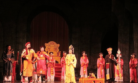 Phục dựng vở tuồng kinh điển Hồ Quý Ly