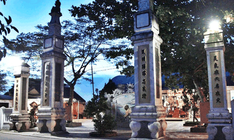 Chung tay bảo vệ và phát huy giá trị khu di tích Đức Thánh Hoàng Mười ở Nghệ An