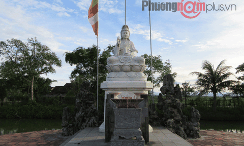 Ngôi chùa nguy nga do cư sỹ Phạm Nhật Vượng, Phạm Nhật Vũ trùng tu, tôn tạo tại Hà Tĩnh