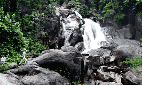 Huyền thoại thác Bà