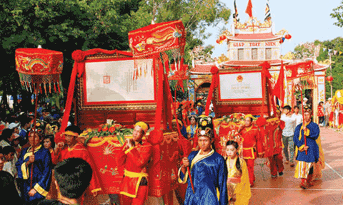 Tháng 10 về Dinh Thầy khai hội