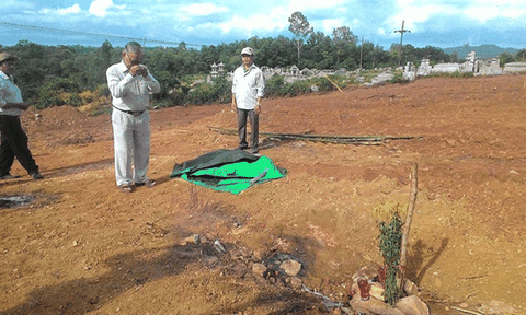 Cần phải khảo cổ học nơi nghi lăng mộ vợ vua bị san ủi