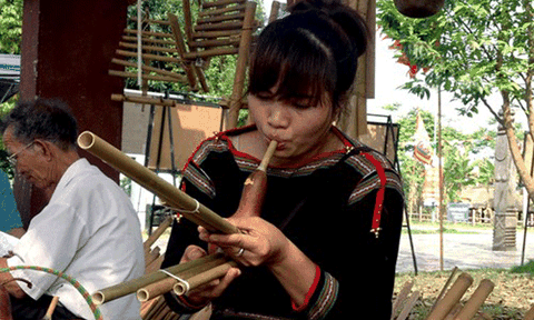 Kèn Đinh Năm và trăn trở giữ "hồn" dân tộc