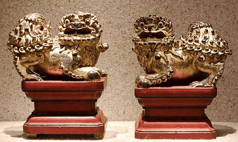 Nét vàng son, bộ sưu tập 100 tài liệu hiện vật đồ gỗ thếp vàng