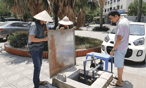 Khu đô thị bán đảo Linh Đàm: Thiếu nước sạch vì... vỡ quy hoạch