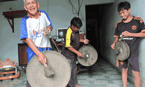 Của để dành của dân làng Đăk Răng 