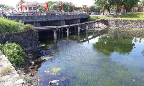 Quảng Bình: Dân lấn chiếm gây ô nhiễm thành cổ