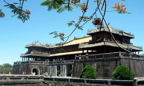 Chặng đường dài còn ở phía trước