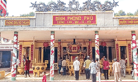 Thiêng liêng Đình Phong Phú