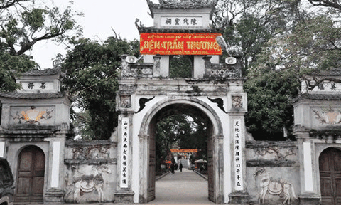 Độc đáo giá trị văn hoá lịch sử đền Trần Thương