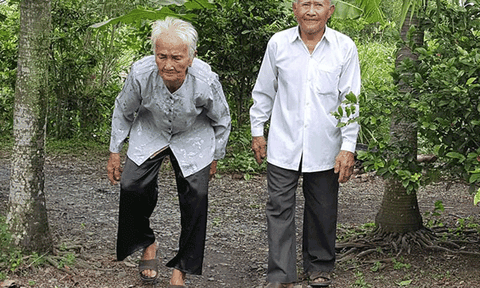 Những cụ già… trẻ trung tuổi 100 ở Bình Chánh