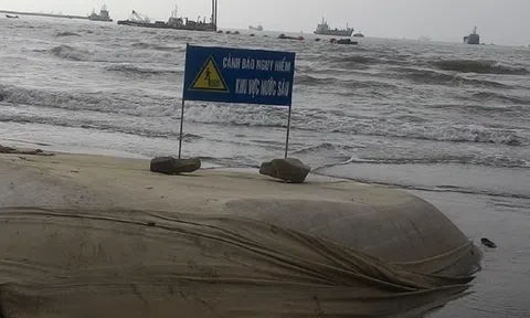 Thanh Hóa: Người dân Hải Hà bức xúc vì mất bãi biển, Chủ tịch huyện Tĩnh Gia xưng “mày tao” với phóng viên