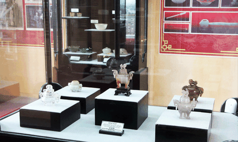 Cổ vật cung đình triều Nguyễn ở Đà Lạt: Vàng son một thủa