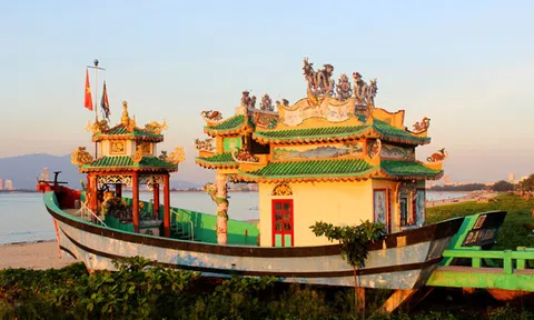 Độc đáo miếu thờ cô bác ở TP Đà Nẵng