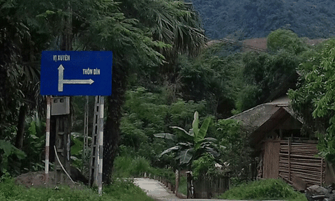 Vị Xuyên (Hà Giang): Đầu tư "khủng", dân không đến ở? 