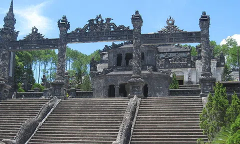 Hình tượng cá trong trang trí kiến trúc thời Nguyễn