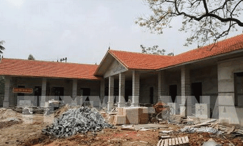 Di tích làng cổ Đường Lâm (Hà Nội): Quy hoạch một đằng, làm một nẻo