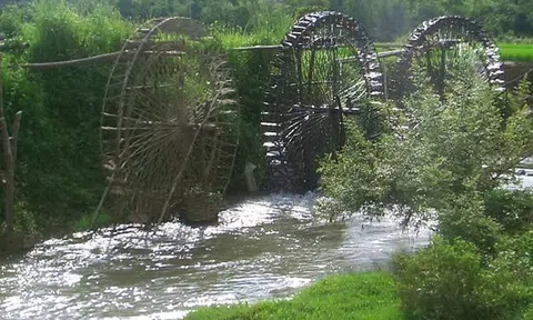 Sắc màu mường Động