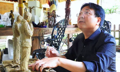 Họa sĩ, nhà điêu khắc Vương Duy Biên: “Làm nghệ thuật phải xuất phát từ trái tim”